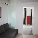 Avenida شقة *